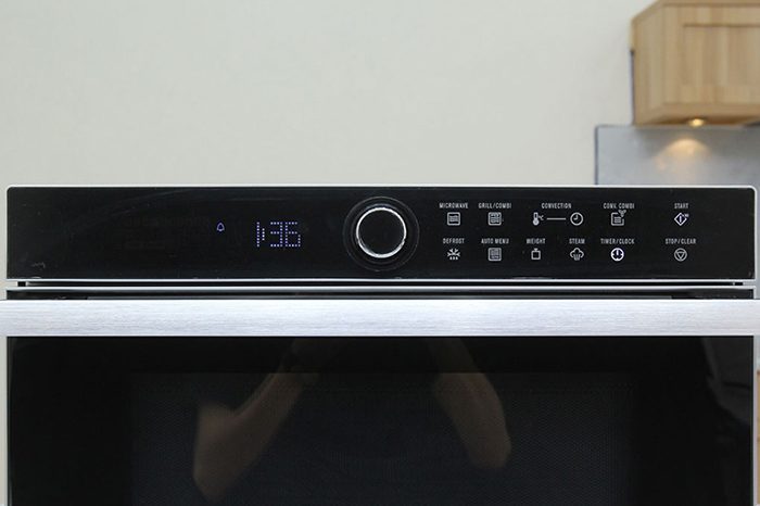 Lò vi sóng Electrolux EMS3288X