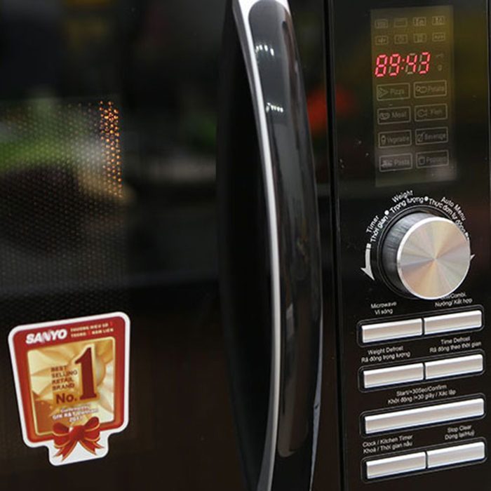 Lò vi sóng Sanyo EM-G3850V - Hàng chính hãng
