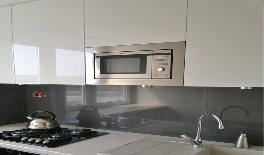 Ứng dụng của Lò vi sóng âm tủ Amica AMM20BI