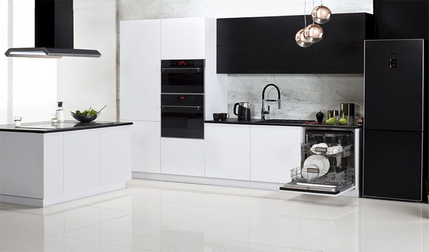 Ứng dụng của Lò vi sóng âm tủ Amica AMMb44E1GCB