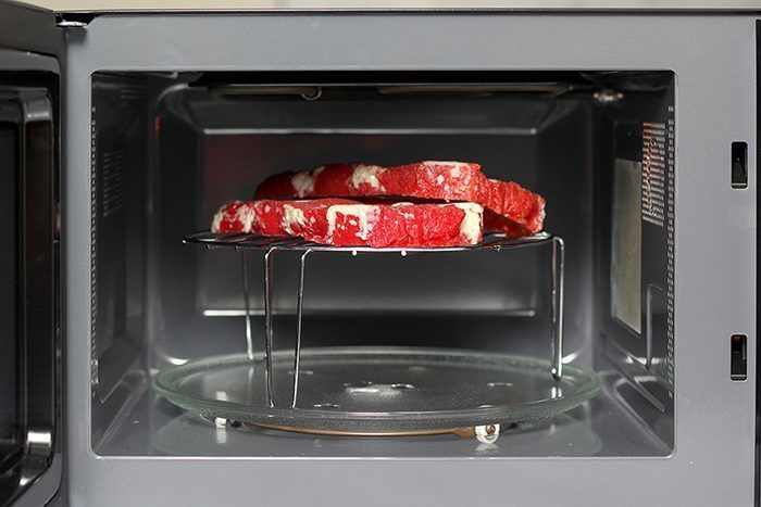 Lò vi sóng có nướng Electrolux EMM2318X - Hàng chính hãng