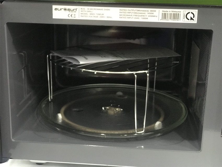 Khoang lò vi sóng kết hợp nướng Eurosun MWO-T25EUR