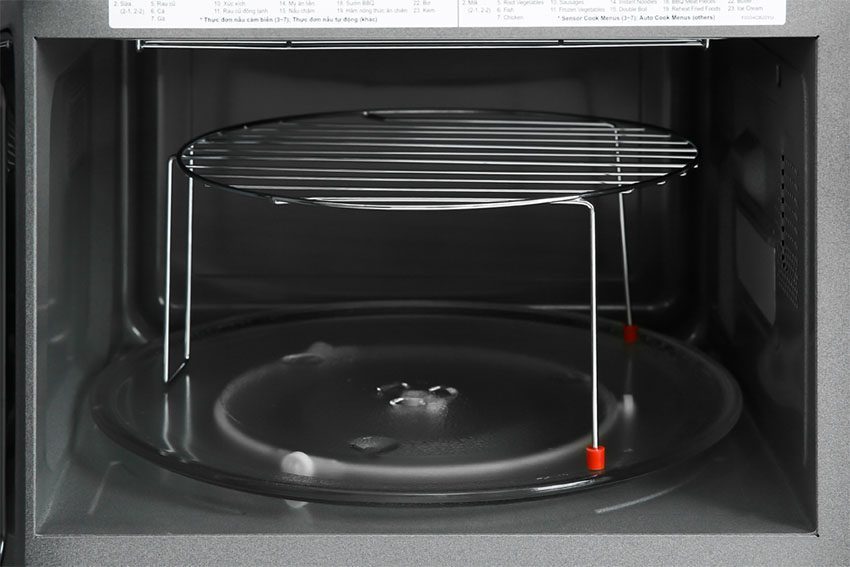 Lò vi sóng kết hợp nướng Panasonic NN-GT65JBYUE - Hàng chính hãng