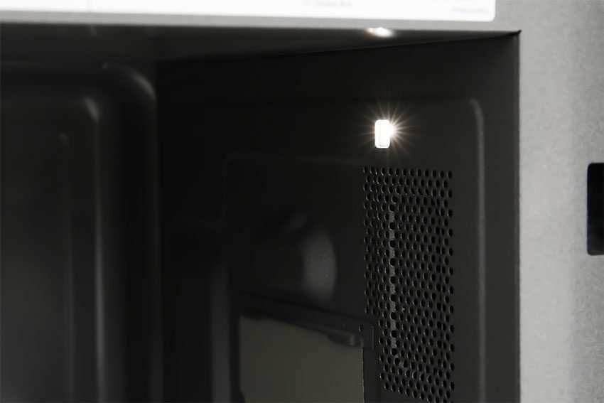 Lò vi sóng kết hợp nướng Panasonic NN-ST65JBYUE - Hàng chính hãng