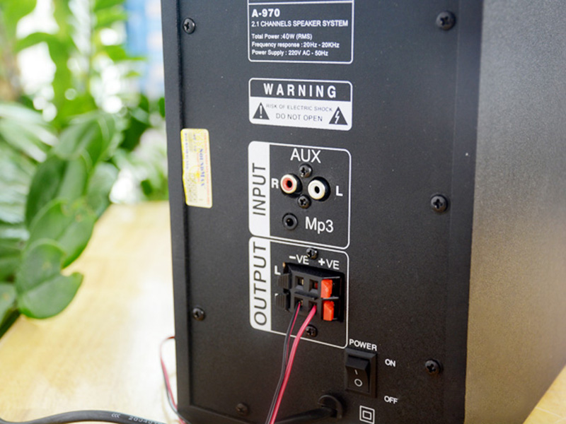 Loa SoundMax A-970 cổng kết nối: Jack RCA, USB/SD Card, Bluetooth