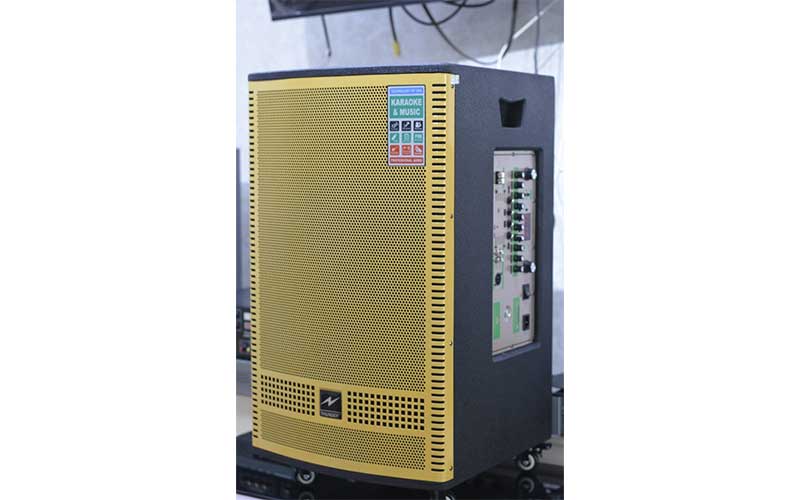 Loa karaoke di động Thunder K915A