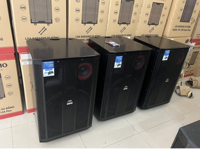 Loa kéo di động Nova Audio W-1800 PRO - Hàng chính hãng