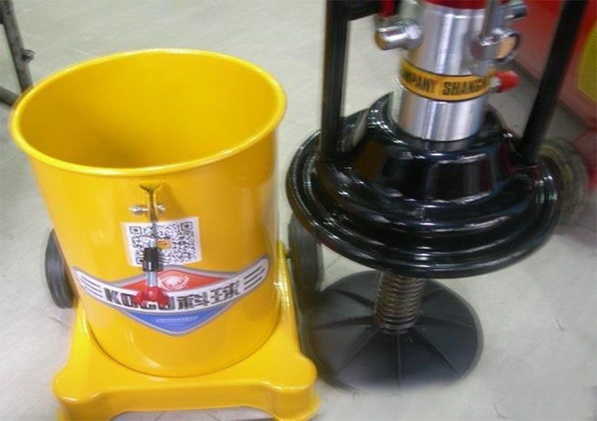 Máy bơm mỡ khí nén Kocu 12 lít GZ-8 - Hàng chính hãng