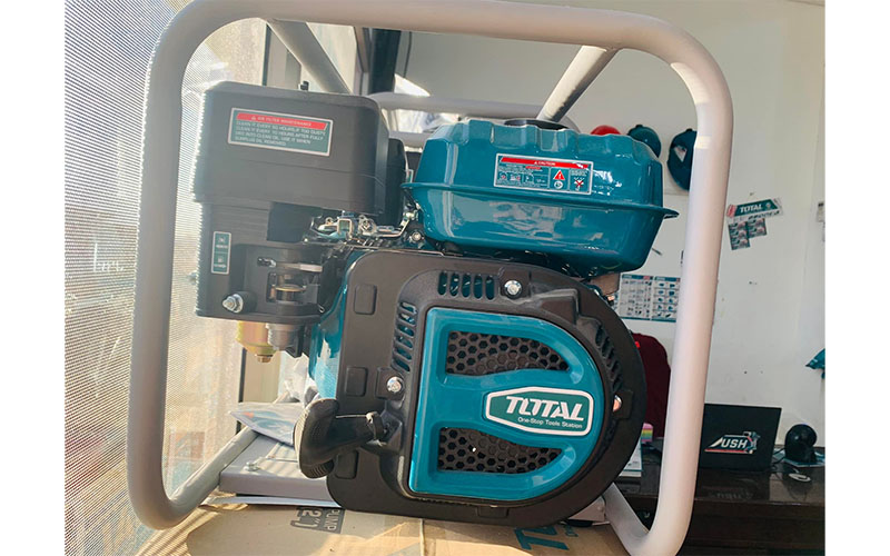 Máy bơm nước chạy xăng Total TP3202 - Hàng chính hãng