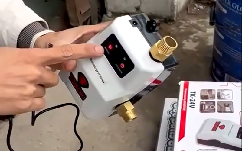 Máy bơm tăng áp tự động Toboki TK-24V 100W - Hàng chính hãng
