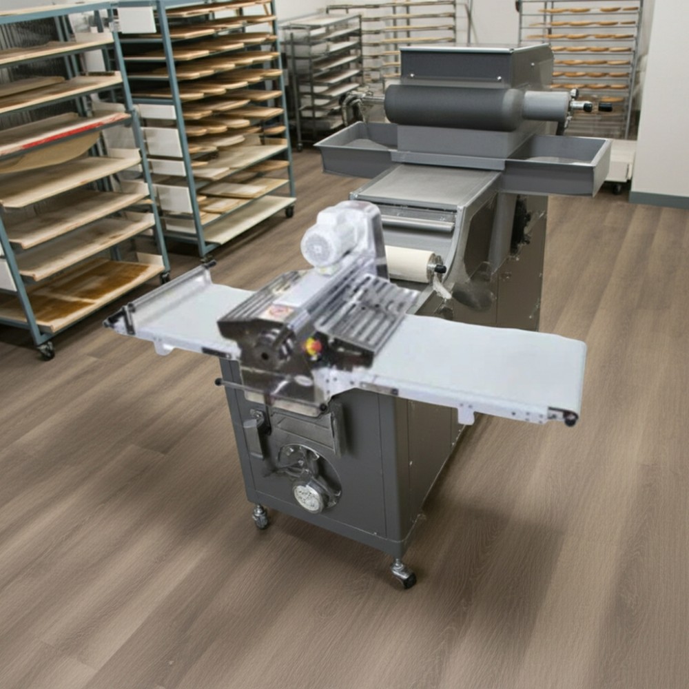 Máy cán bột Luxury LXA300 - Hàng chính hãng