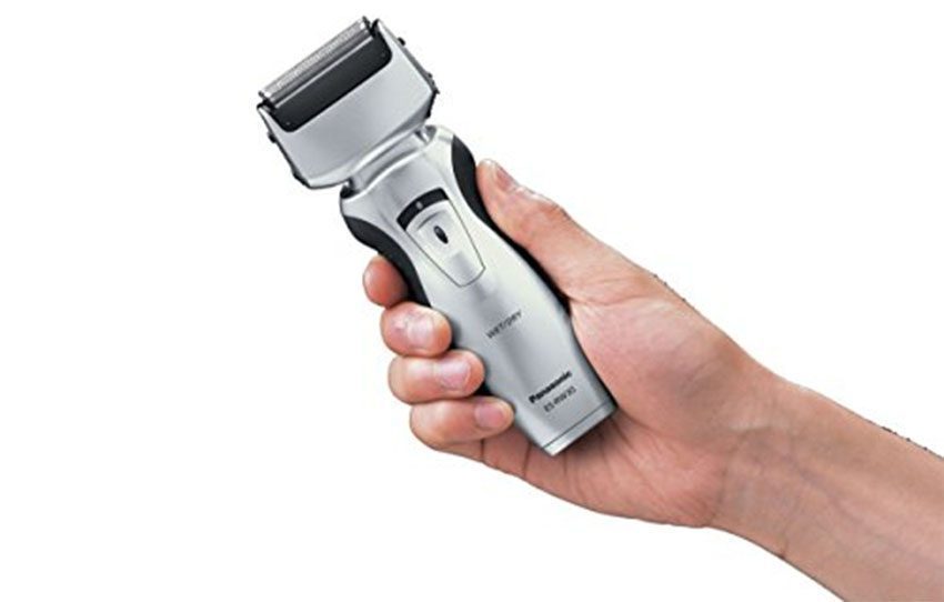Chất liệu của máy cạo râu lưỡi kép Panasonic ES-RW30