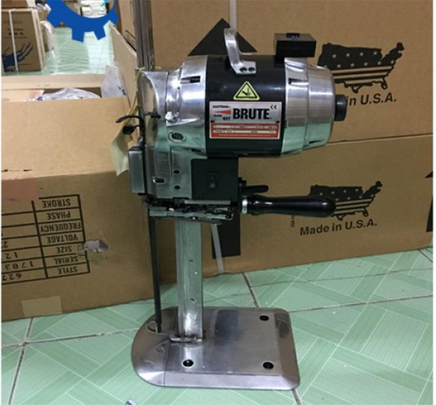 Máy cắt vải đứng Eastman 627X - Hàng chính hãng