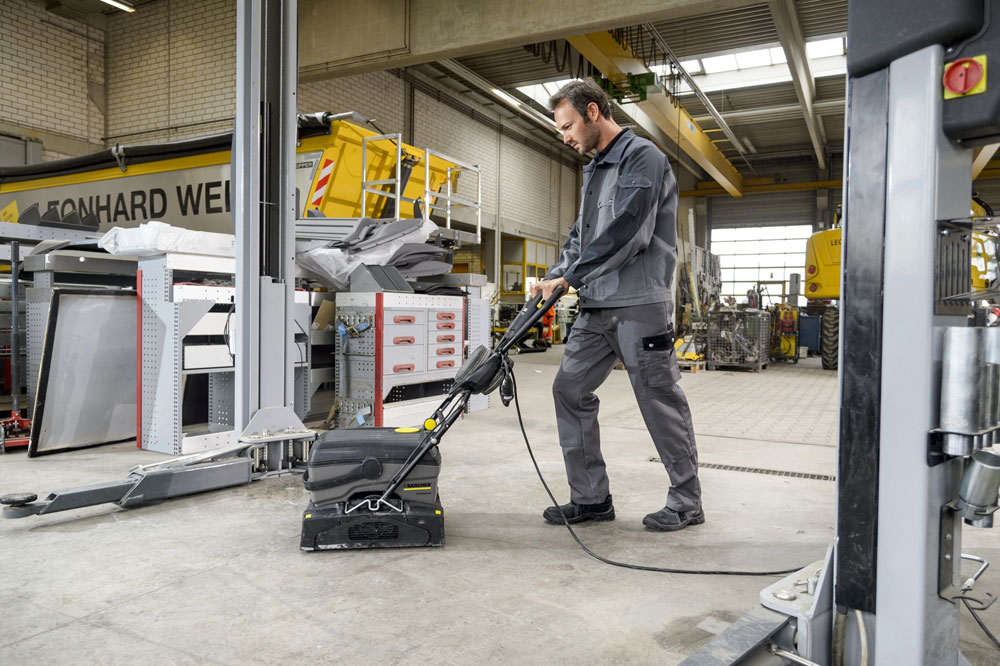 Máy chà sàn liên hợp Karcher BR 40/10C - Hàng chính hãng