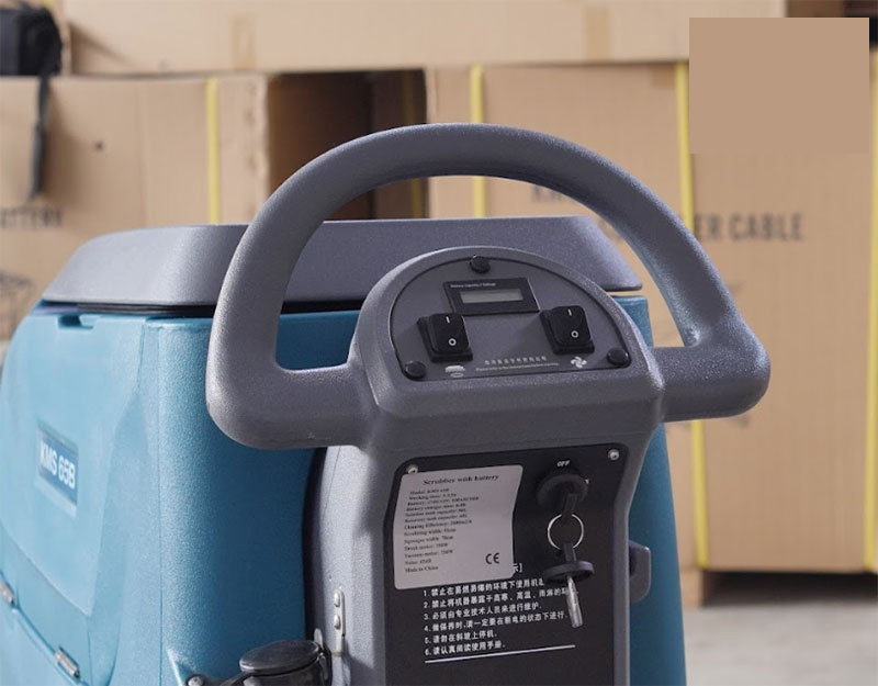 Máy chà sàn công nghiệp Kumisai KMS 65B - Hàng chính hãng