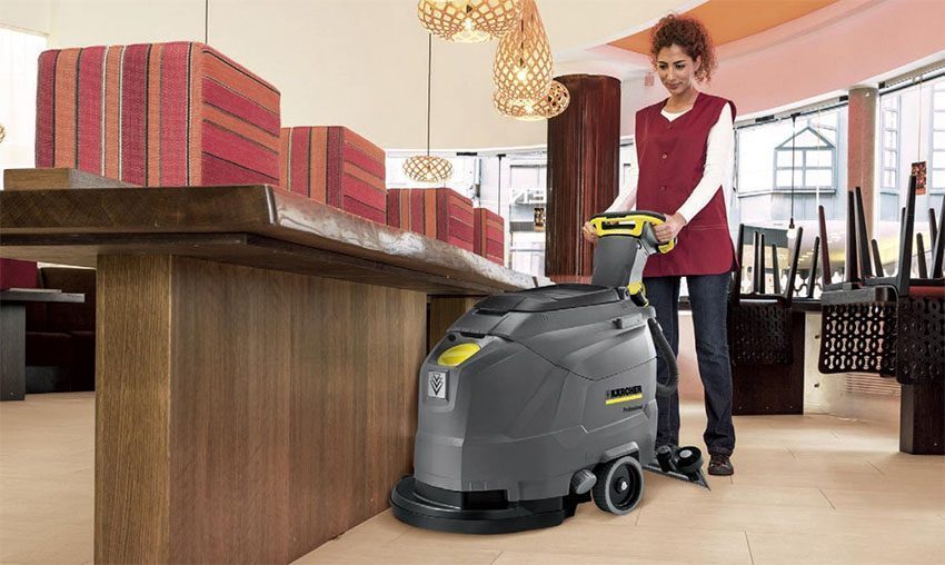 Máy chà sàn liên hợp Karcher BD 43/25C BP WITH D43+1xRM 69 ASF - Hàng chính hãng