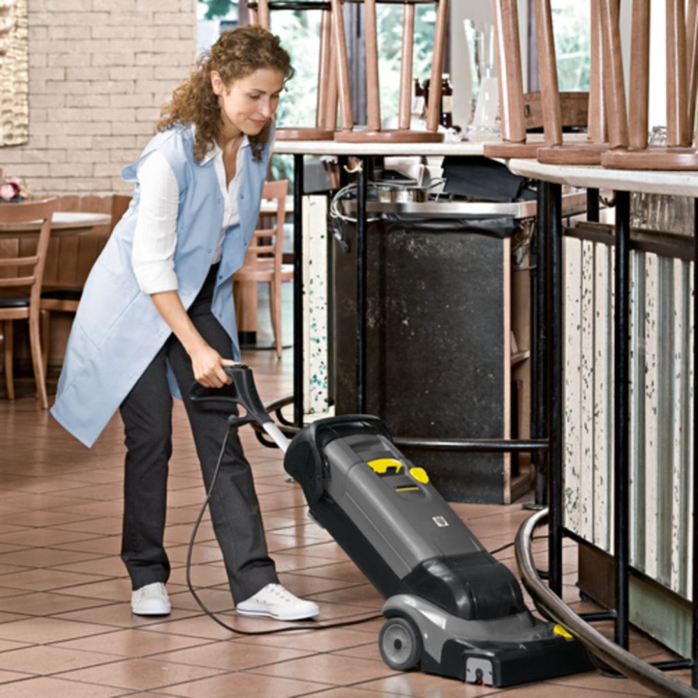 Máy chà sàn liên hợp Karcher BR 30/4 C ADV - Hàng chính hãng
