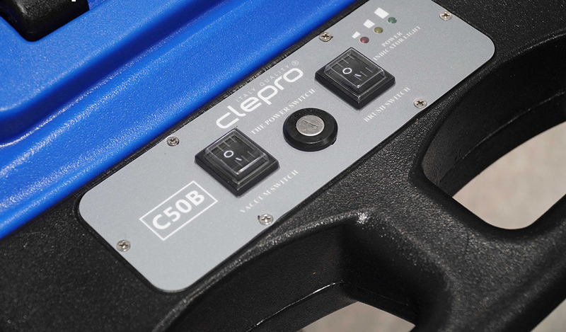 Dễ dàng điều khiển máy với công tắc trên thân máy