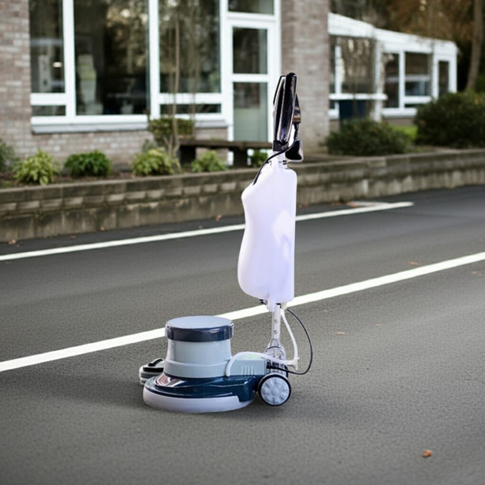 Đa chức năng: chà sàn, giặt thảm, đánh bóng đá.