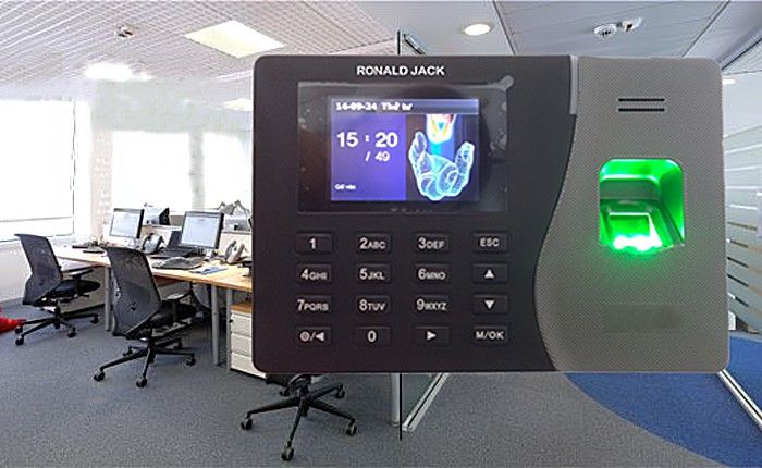 Máy chấm công vân tay và thẻ cảm ứng Ronald Jack RJ 500 - Hàng chính hãng