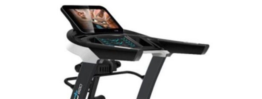 Bảng điều khiển điện tử của máy chạy bộ điện Mofit PRO 920