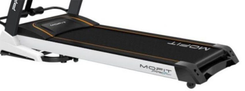 Máy chạy bộ điện Mofit PRO 920 với thảm chạy rộng rãi sẽ đảm bảo an toàn trong khi tập luyện