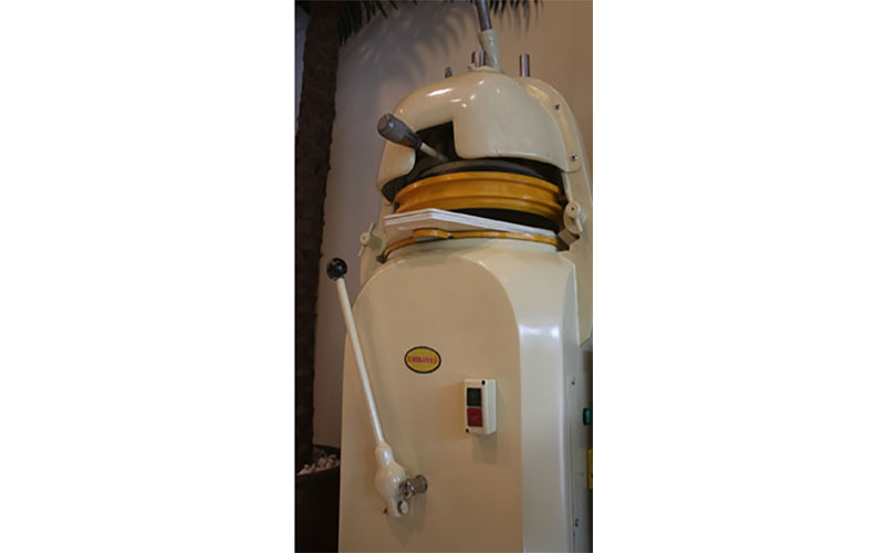 Máy chia bột vo tròn Berjaya BJY-DDR30 - Hàng chính hãng