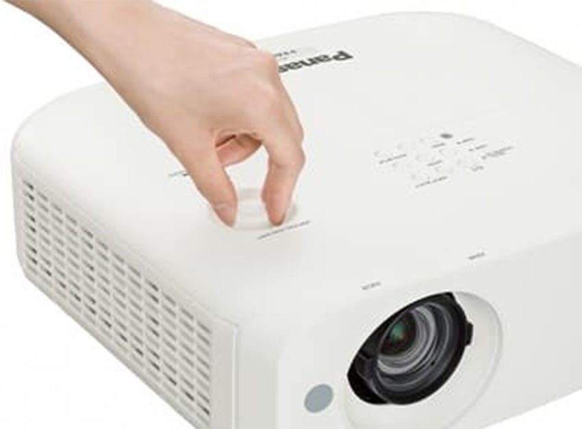 Máy chiếu Panasonic PT-VX610 - Hàng chính hãng
