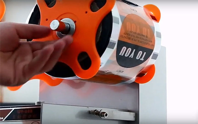 Máy dập nắp cốc bán tự động Verly WY-680 - Hàng chính hãng