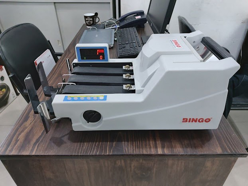 Máy vận hành êm ái, ít gây ra tiếng ồn, hạn chế kẹt tiền