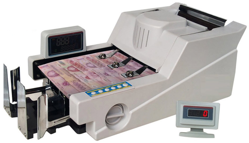 Đếm được tiền polymer, cotton và các loại ngoại tệ