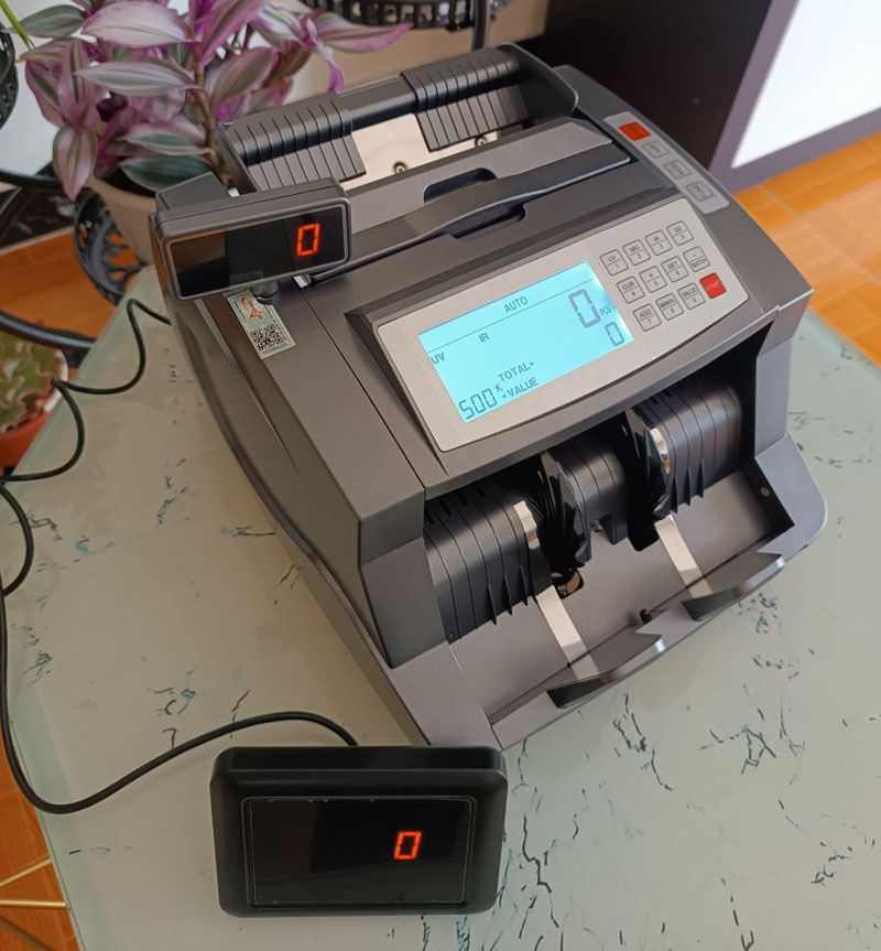 Máy đếm tiền Hoshico 5600 - Hàng chính hãng