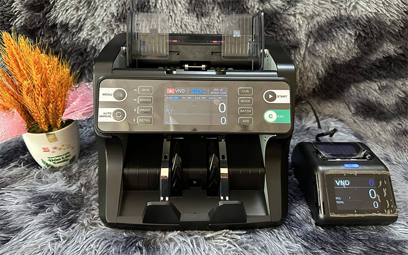 Máy đếm tiền Hoshico 6868-PRO  - Hàng chính hãng