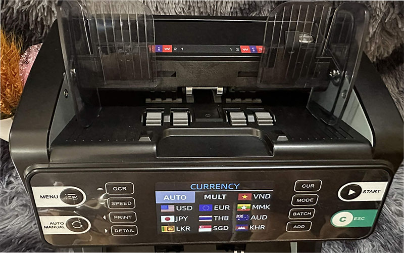 Máy đếm tiền Hoshico 6868-PRO  - Hàng chính hãng