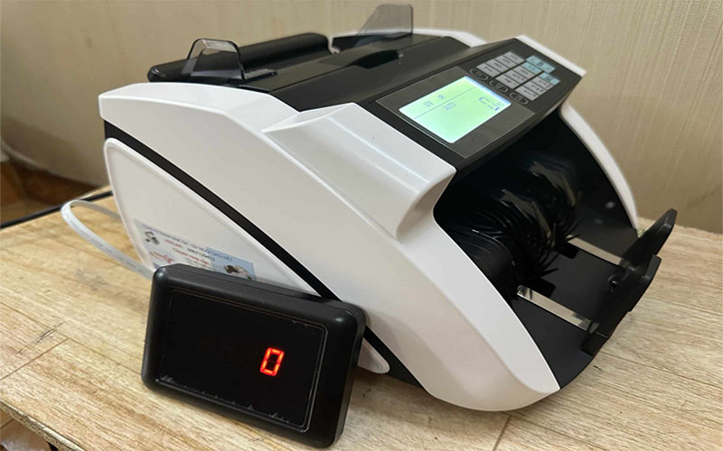 Máy đếm tiền Hoshico 800 - Hàng chính hãng