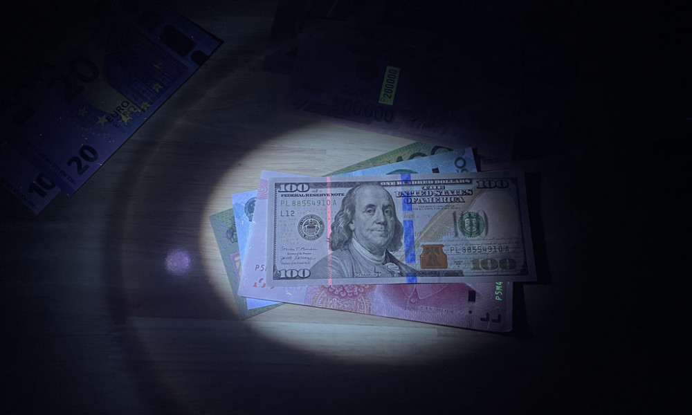 Máy đếm tiền Hoshico 888 - Hàng chính hãng