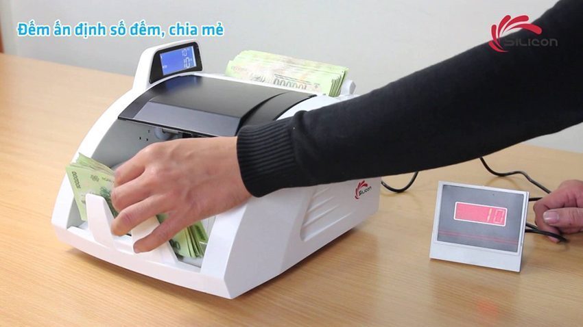 Chức năng của máy đếm tiền Silicon MC-2350B