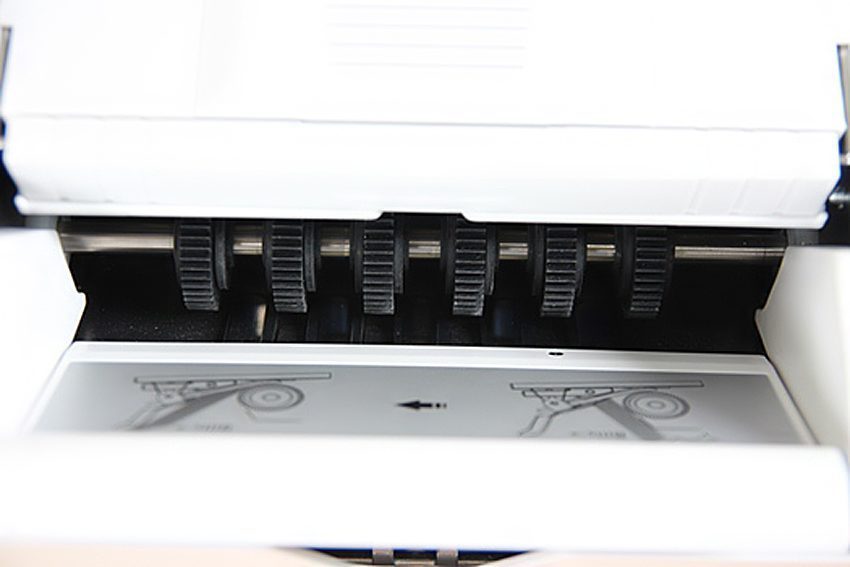 Máy đếm tiền thế hệ mới Silicon MC-6000 - Hàng chính hãng