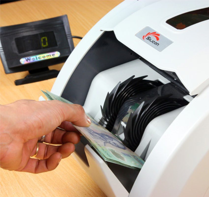 Máy đếm tiền thông minh Silicon MC-9900N - Hàng chính hãng