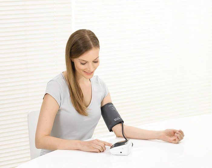 Máy đo huyết áp Beurer BM40