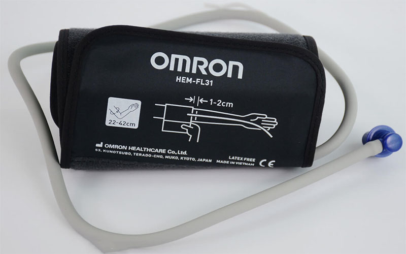 Máy đo huyết áp điện tử Omron HEM-7361T - Hàng chính hãng
