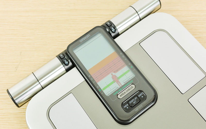 Máy đo thành phần cơ thể Omron HBF-375 - Hàng chính hãng