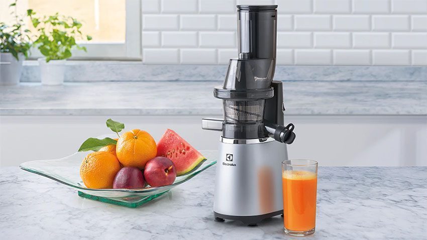 Máy ép chậm Electrolux ESJ4000S - Hàng chính hãng