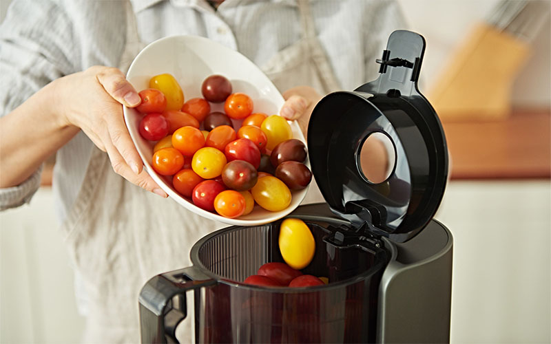 Máy ép chậm Hurom H-200 - Hàng chính hãng