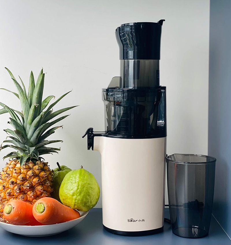 Máy ép chậm Bear YZJ-C02S5 - Hàng chính hãng