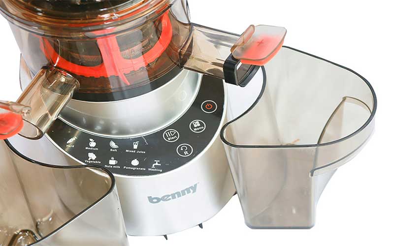 Bảng điều khiển của Máy ép chậm Benny BSJ-200W