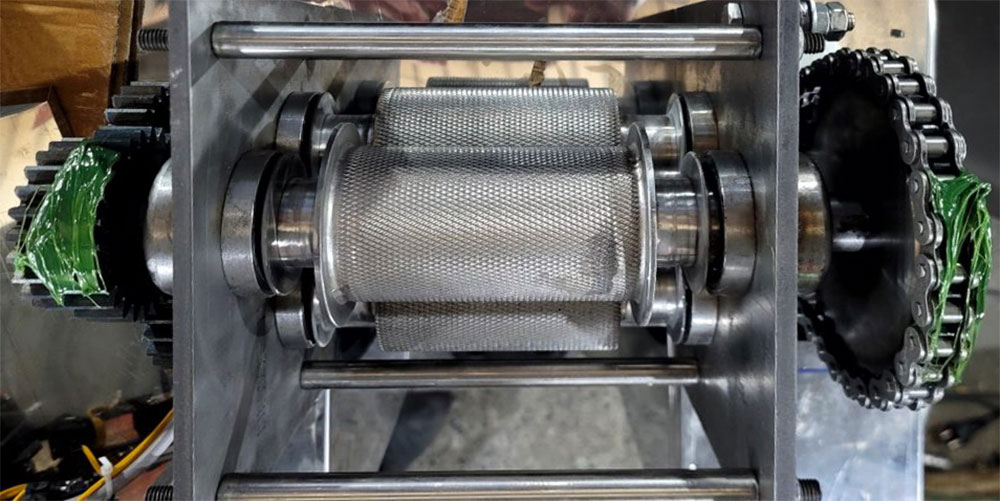 Thân máy bằng chất liệu inox cao cấp