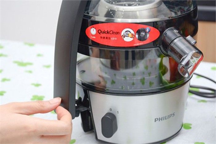 Máy ép trái cây Philips HR1836 - Hàng chính hãng