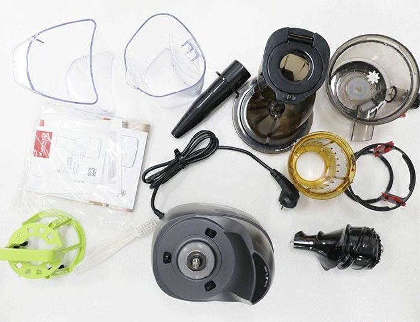 Chi tiết của máy ép trái cây tốc độ chậm Kuvings NS-625CBS2 