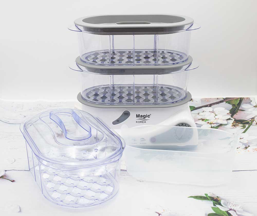 Bảng điều khiển của Đồng thời, với chức năng hẹn giờ giúp chị em nội trợ co được những món hấp thơm ngon mà không tốn thời gian trông chừng máy. 